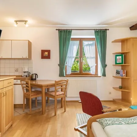 アパート Risthof 2 Owingen